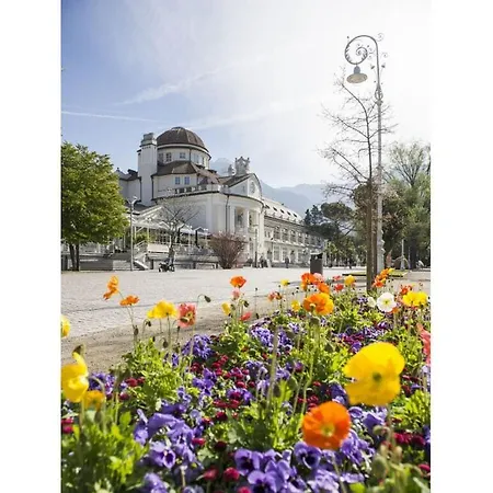 Time Travel, Open-plan Μεράνο